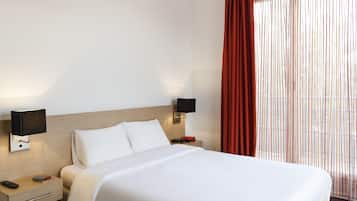 Studio, 1 Double Bed (Large) | Desk, soundproofing, free cots/infant beds, free WiFi