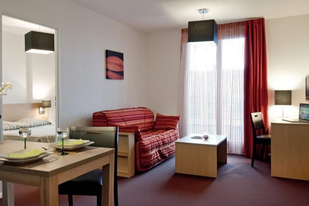 Departamento, 1 habitación | Escritorio, insonorización, cunas gratuitas y wifi gratis