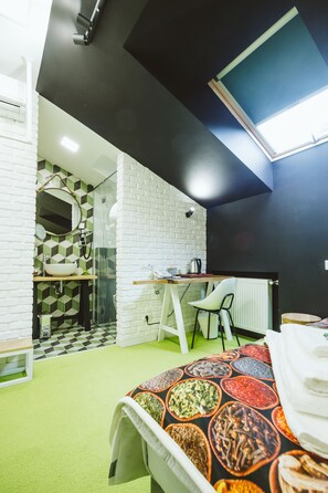 Chambre Simple | Minibar, coffres-forts dans les chambres, décoration personnalisée