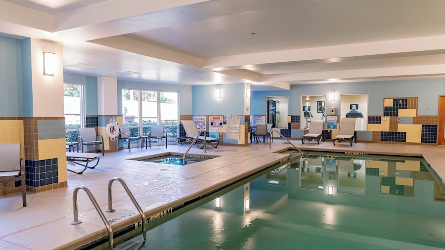 Holiday Inn Express Hotel & Suites Raleigh SW NC State by IHG
