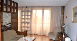 Minibar, desk, free cots/infant beds, rollaway beds