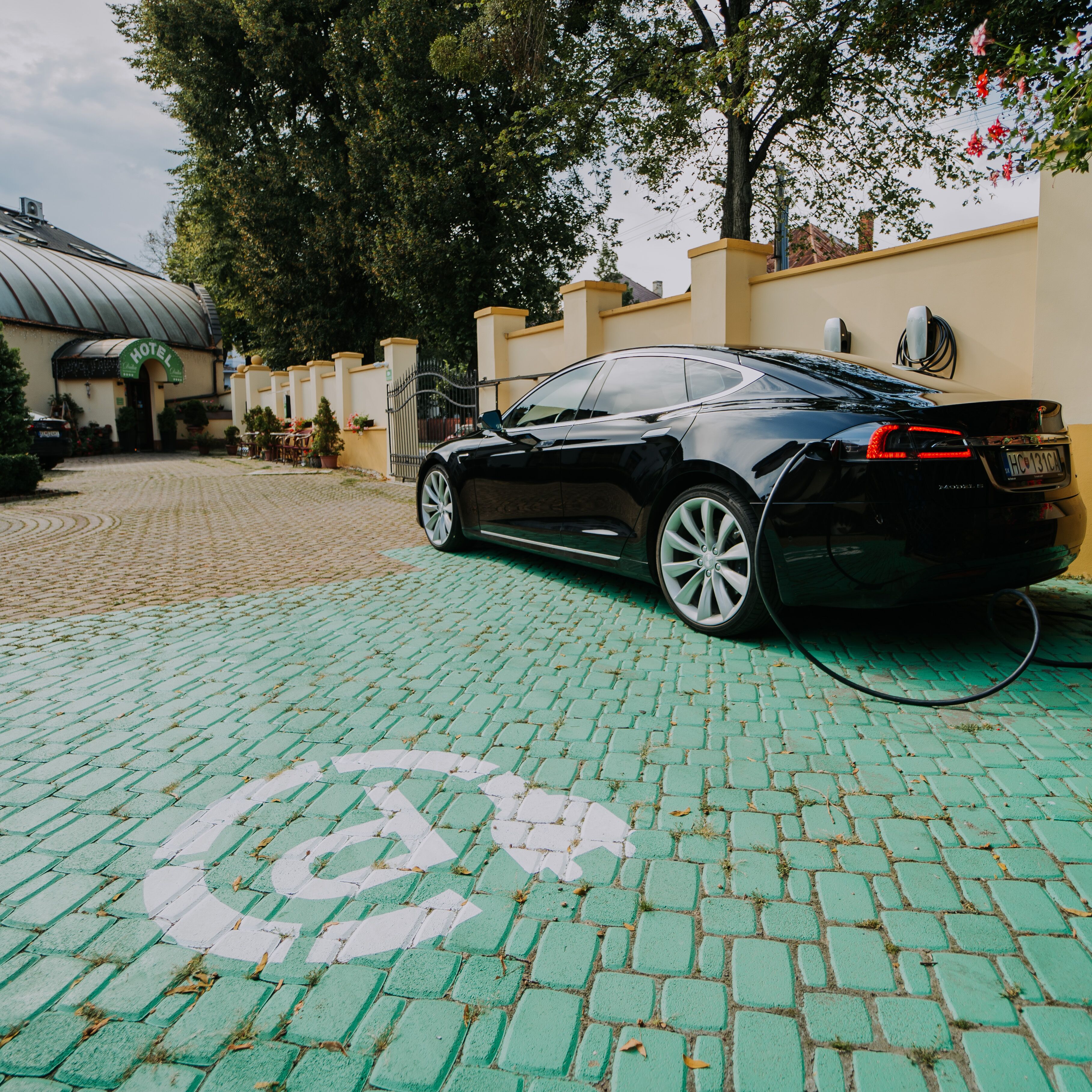 Electric vehicle-charging station