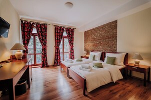 Comfort Double or Twin Room | Premium bedding, minibar, in-room safe, desk