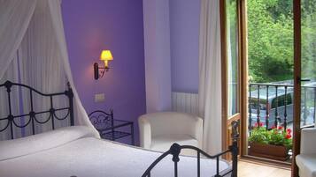 Individueel gedecoreerd, verduisterende gordijnen, gratis wifi