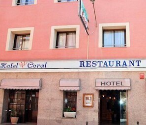 Exterior - Coral (Sant Feliu de Guixols)