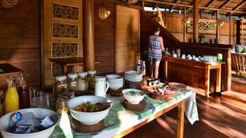 Desayuno completo incluido