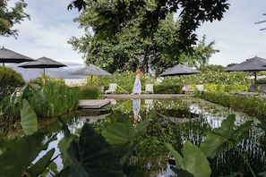2 outdoor pools, pool umbrellas, sun loungers