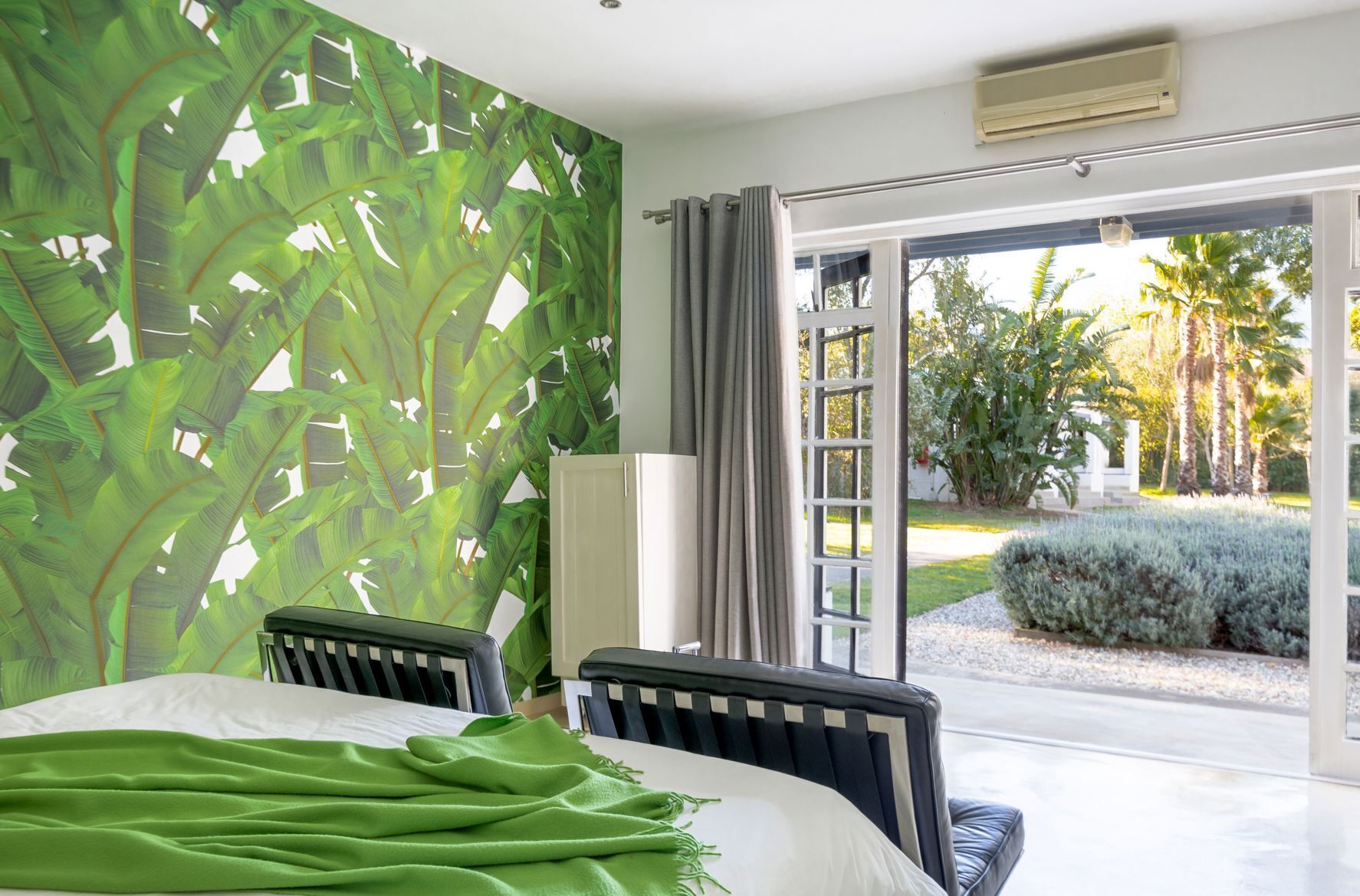 1 bedroom, premium bedding, pillow-top beds, minibar