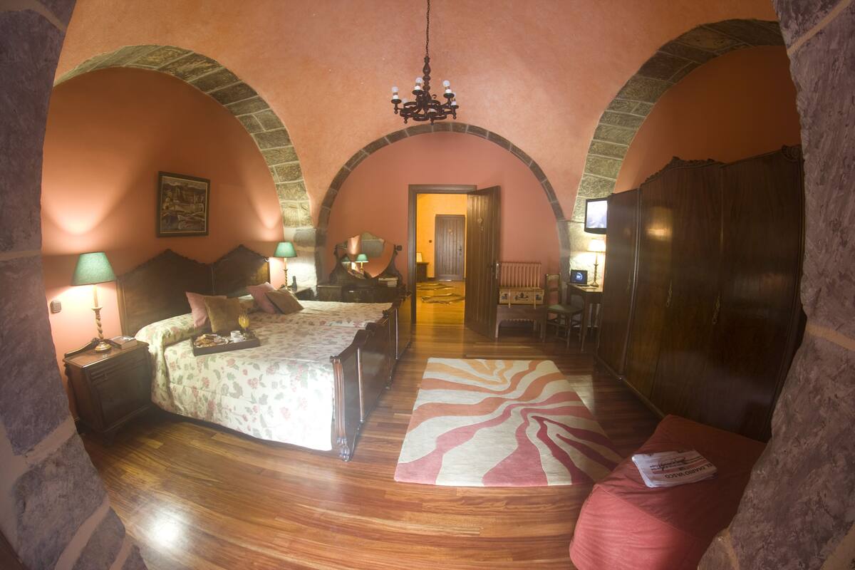 double room | memory-foam beds, individually decorated, desk, free cots/infant beds