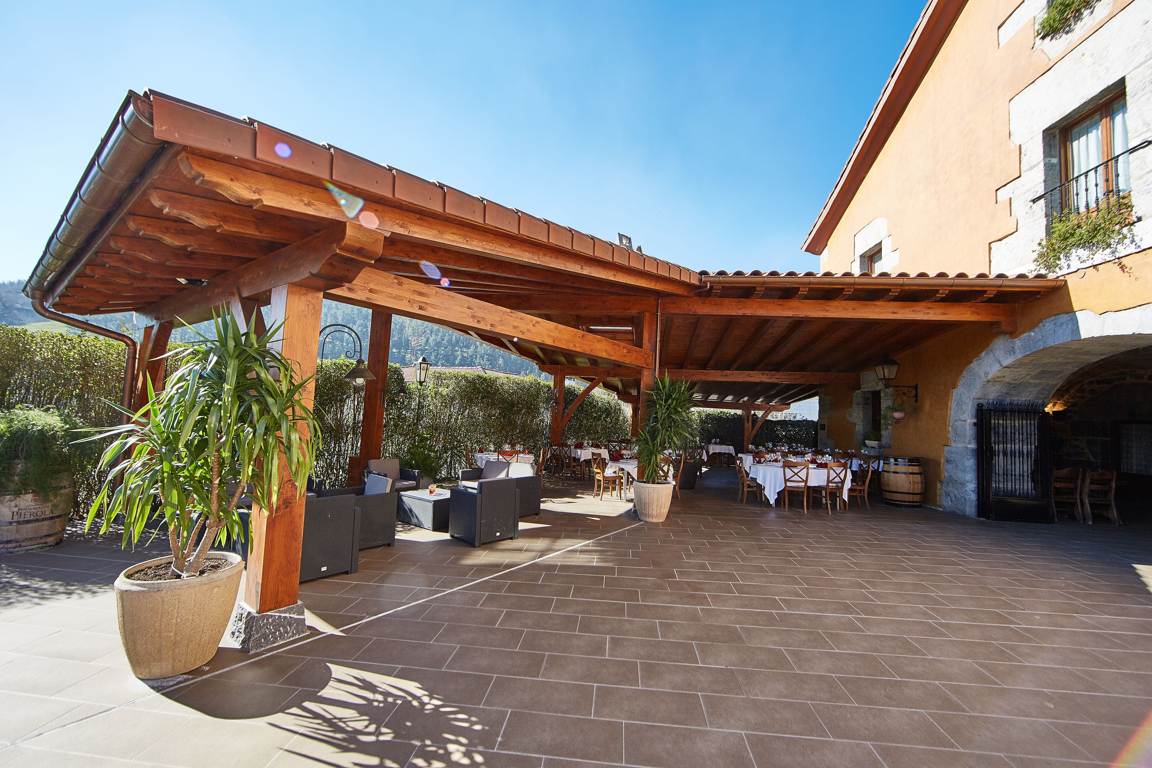 Foto - Hotel Larrañaga