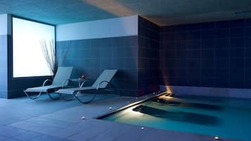 Couples treatment rooms, sauna, Turkish bath, body treatments