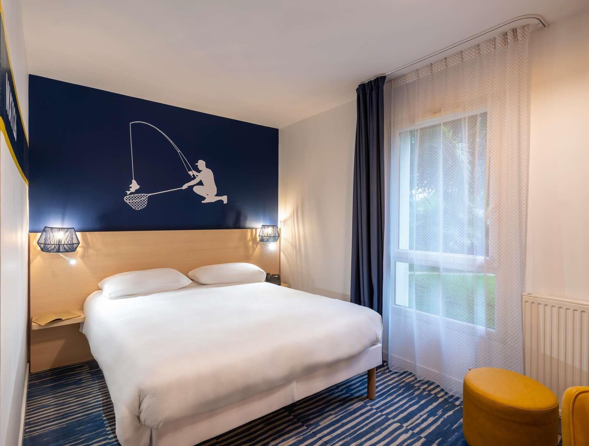 In-room safe, desk, soundproofing, free cribs/infant beds