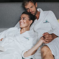 Sauna, hot tub, Turkish bath/hammam, body treatments, hydrotherapy