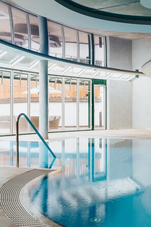 Indendørs pool, udendørs pool