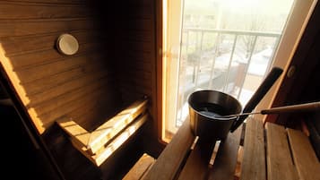 Perhehuone, sauna | Kylpyhuone | Suihku, hiustenkuivaaja, pyyhkeet