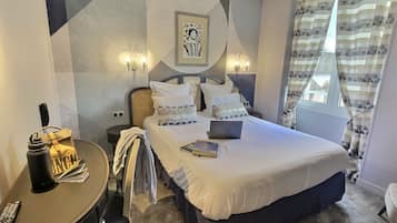 Desk, free WiFi, bed sheets