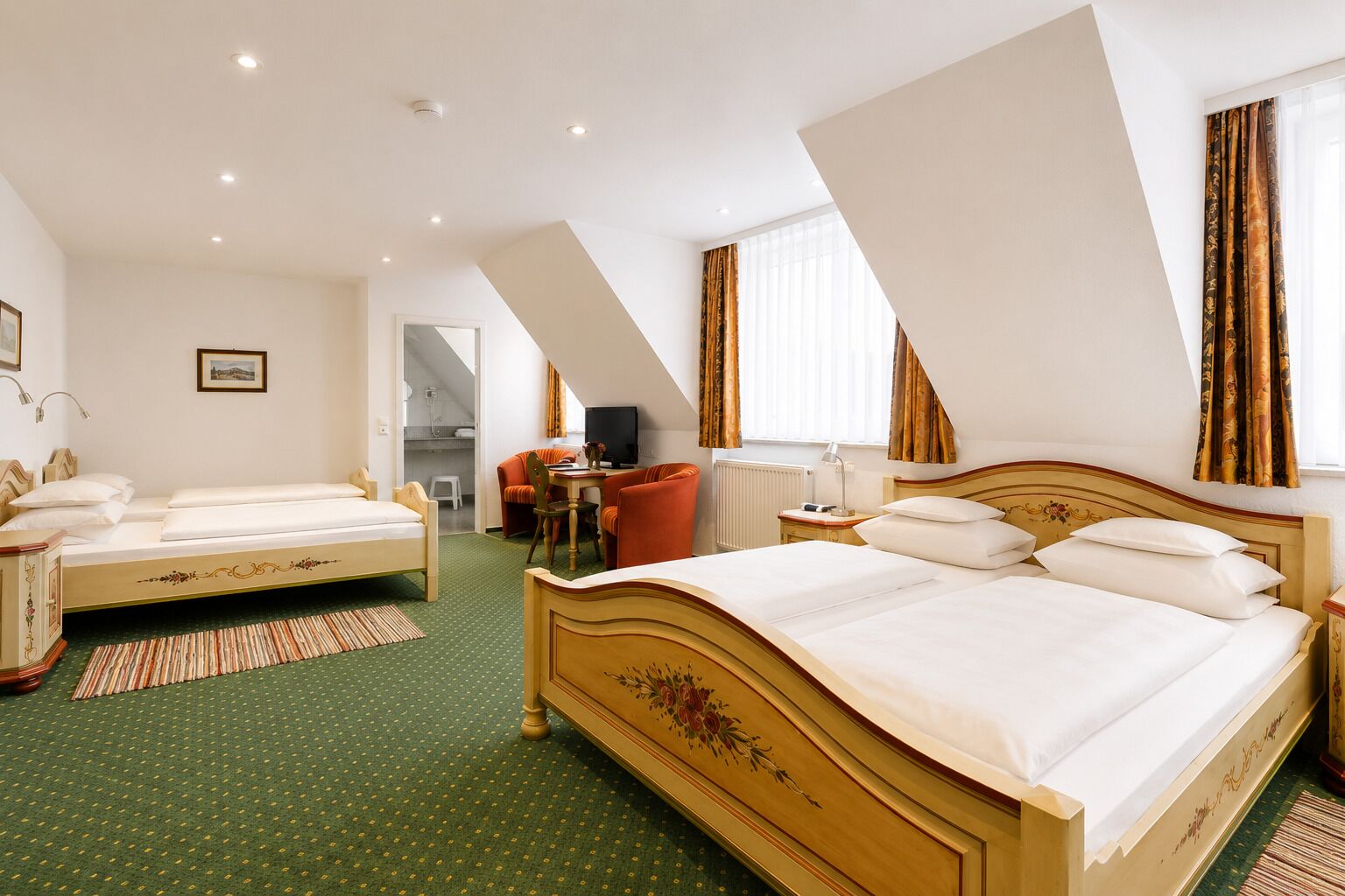 Classic Quadruple Room | WiFi (free)