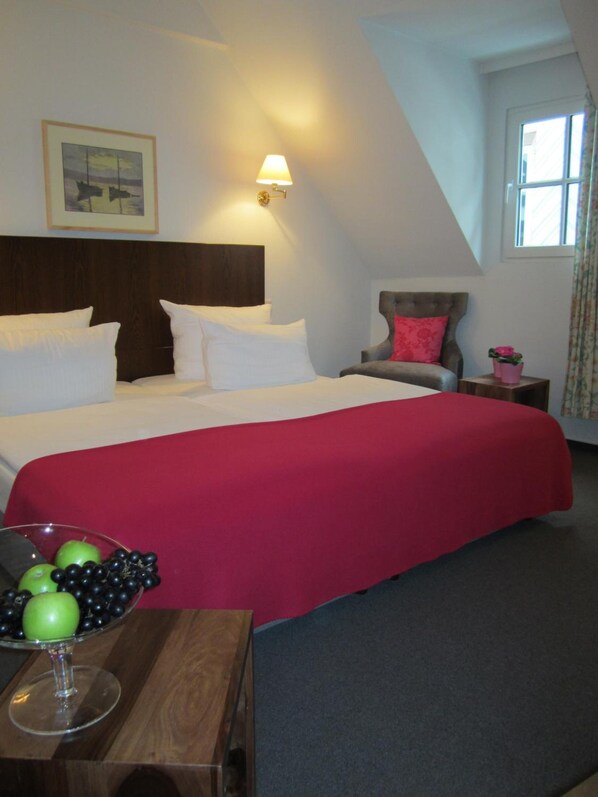 In-room safe, desk, iron/ironing board, free cots/infant beds