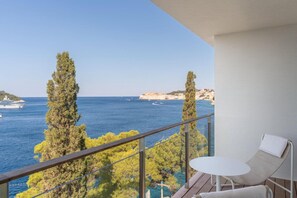 Deluxe Room, Sea View | View from room