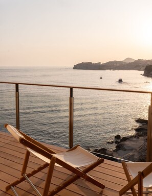 Suite (Beleca) | Premium bedding, minibar, free cribs/infant beds, free wired internet