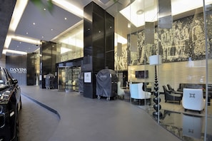 Lobby - Davinci Hotel And Suites On Nelson Mandela Square (Sandton)
