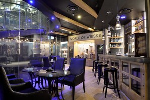 Tapas bar - Davinci Hotel And Suites On Nelson Mandela Square (Sandton)