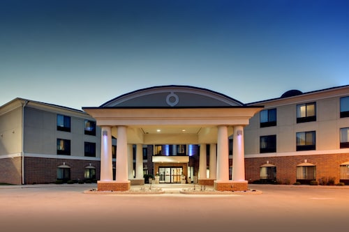 Holiday Inn Express Hotel & Suites Peru - Lasalle Area by IHG