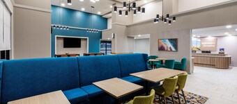 Hampton Inn & Suites by Hilton Tomball Houston NW