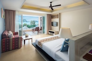 Minibar, in-room safe, desk, blackout curtains - Anyavee Tubkaek Beach Resort (Krabi)