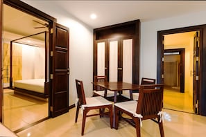 One Bedroom Jacuzzi Villa | Wohnbereich