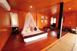 Deluxe Double Room | Premium bedding, in-room safe, desk, rollaway beds - Phunacome Resort (Dan Sai)