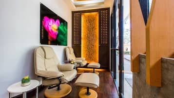 Body treatments, aromatherapy, Swedish massages, Thai massages