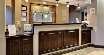 Magnolia Inn & Suites