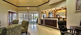 Magnolia Inn & Suites