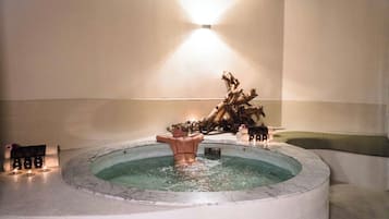 Bilik rawatan pasangan, rawatan badan, aromaterapi, urut tuaman batu