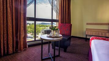 Minibar, in-room safe, desk, soundproofing