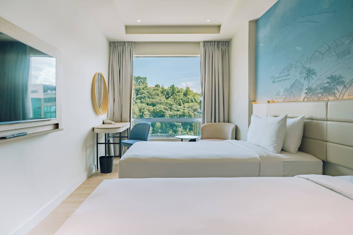 Superior Twin Room | In-room safe, desk, blackout drapes, soundproofing