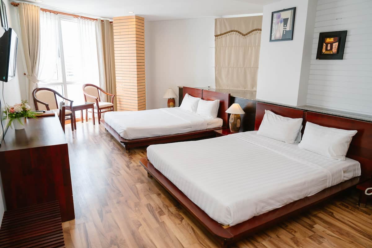 Minibar, in-room safe, blackout curtains, free WiFi