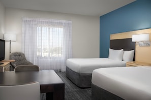 Premium bedding, pillowtop beds, in-room safe, iron/ironing board