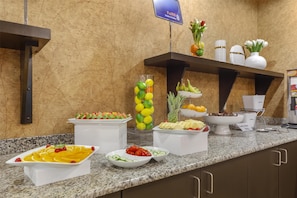 Desayuno continental incluido todos los días