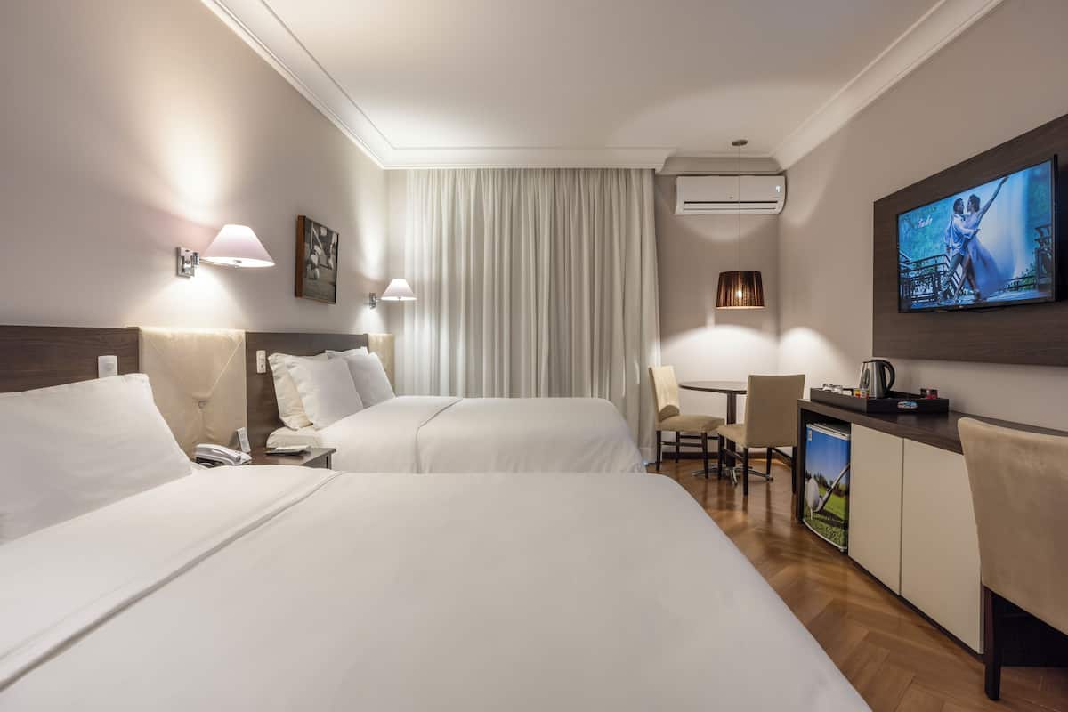 1 habitación, ropa de cama hipoalergénica y minibar