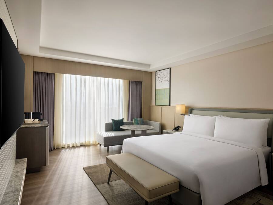 Premium bedding, memory foam beds, minibar, in-room safe