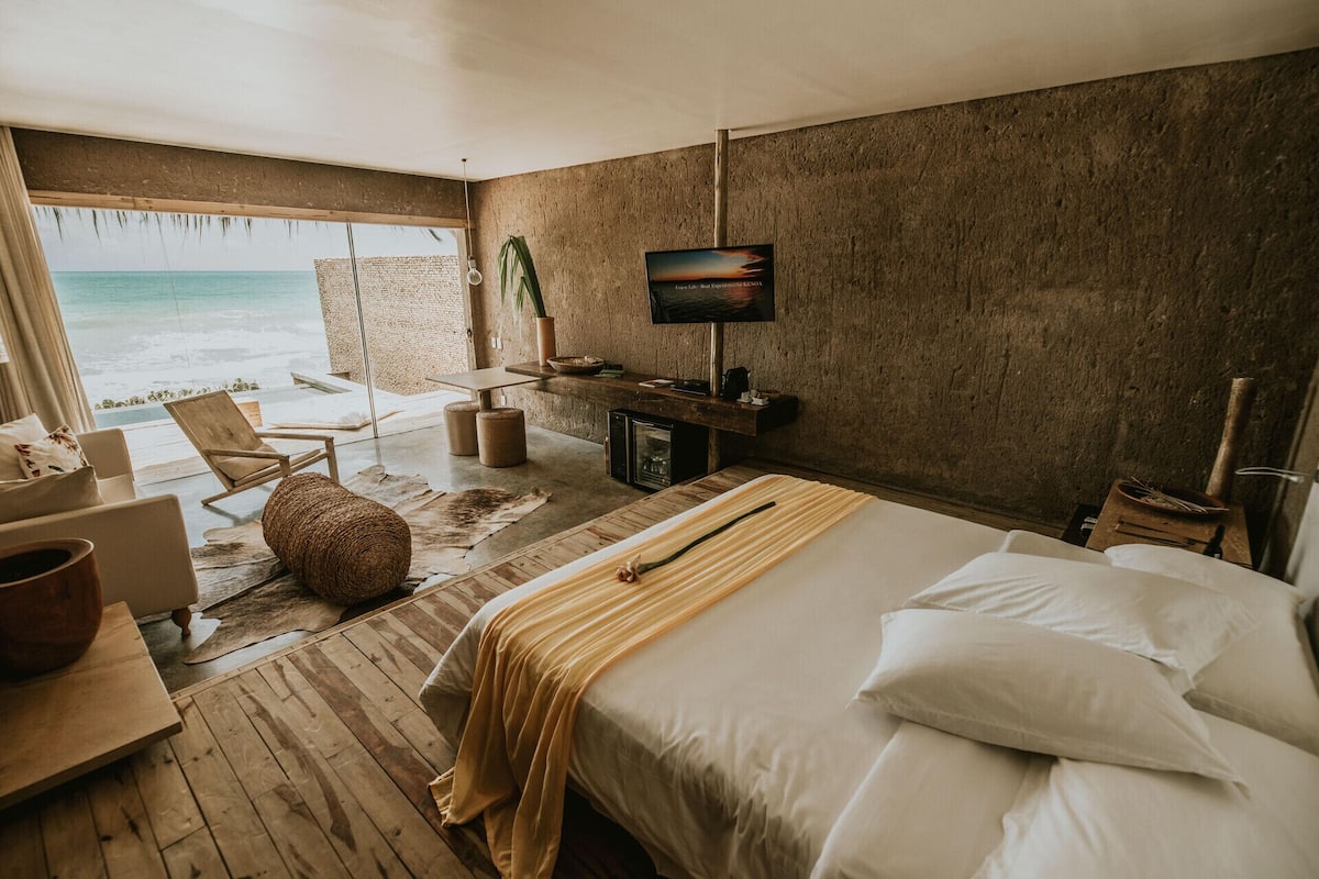 1 bedroom, minibar, in-room safe, individually decorated
