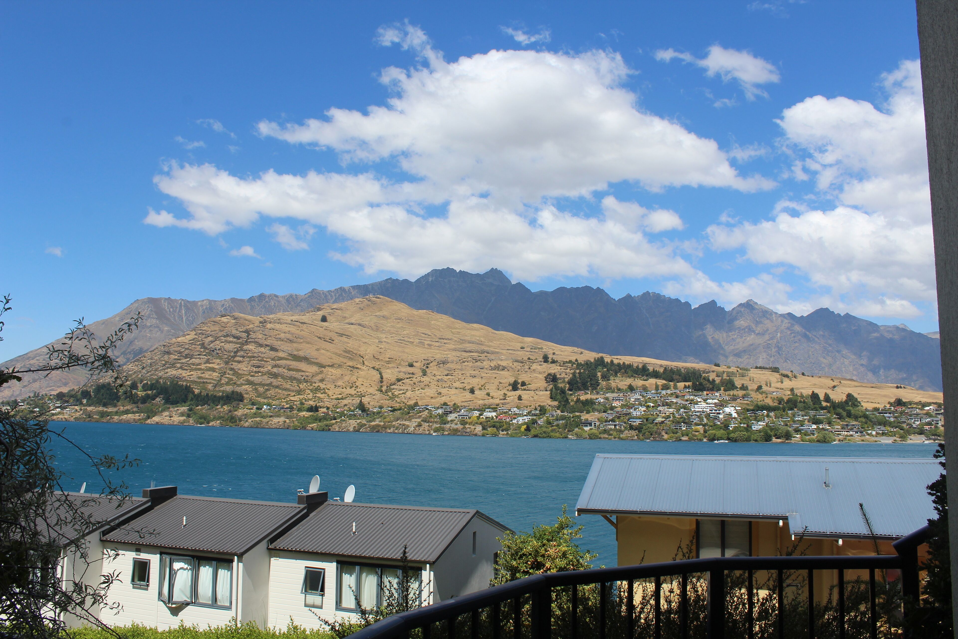 lakeview corner suite, 1 bedroom | lake view