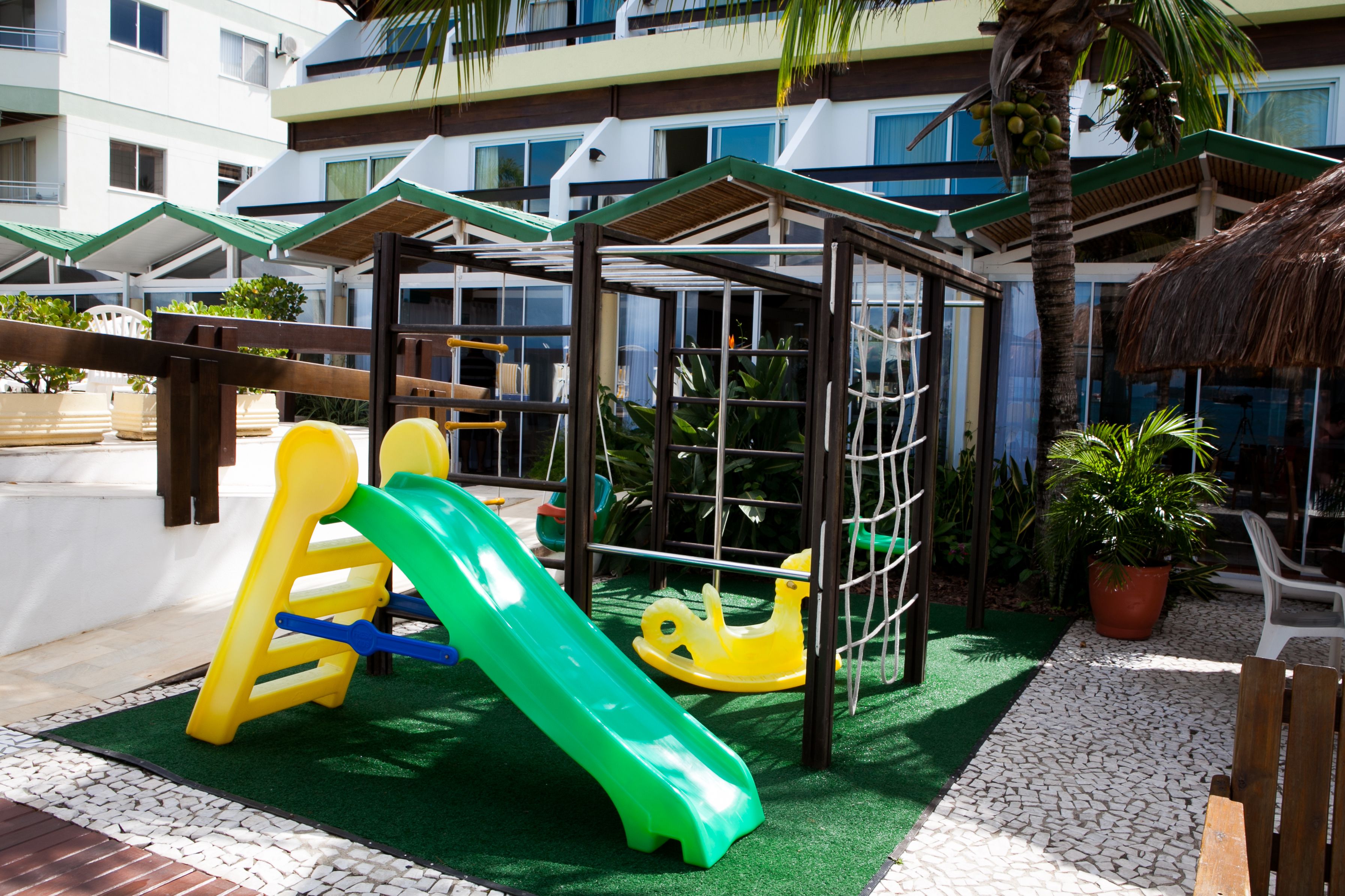 Children’s play area – outdoor