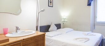 Bed & Bed Cassia