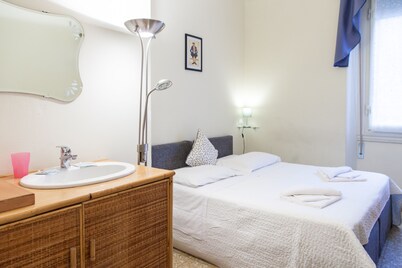 Bed & Bed Cassia