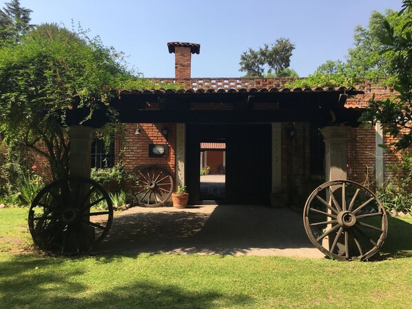Interior entrance - Rancho Las Joyas Tepeji del Rio (Tepeji del Río de Ocampo)