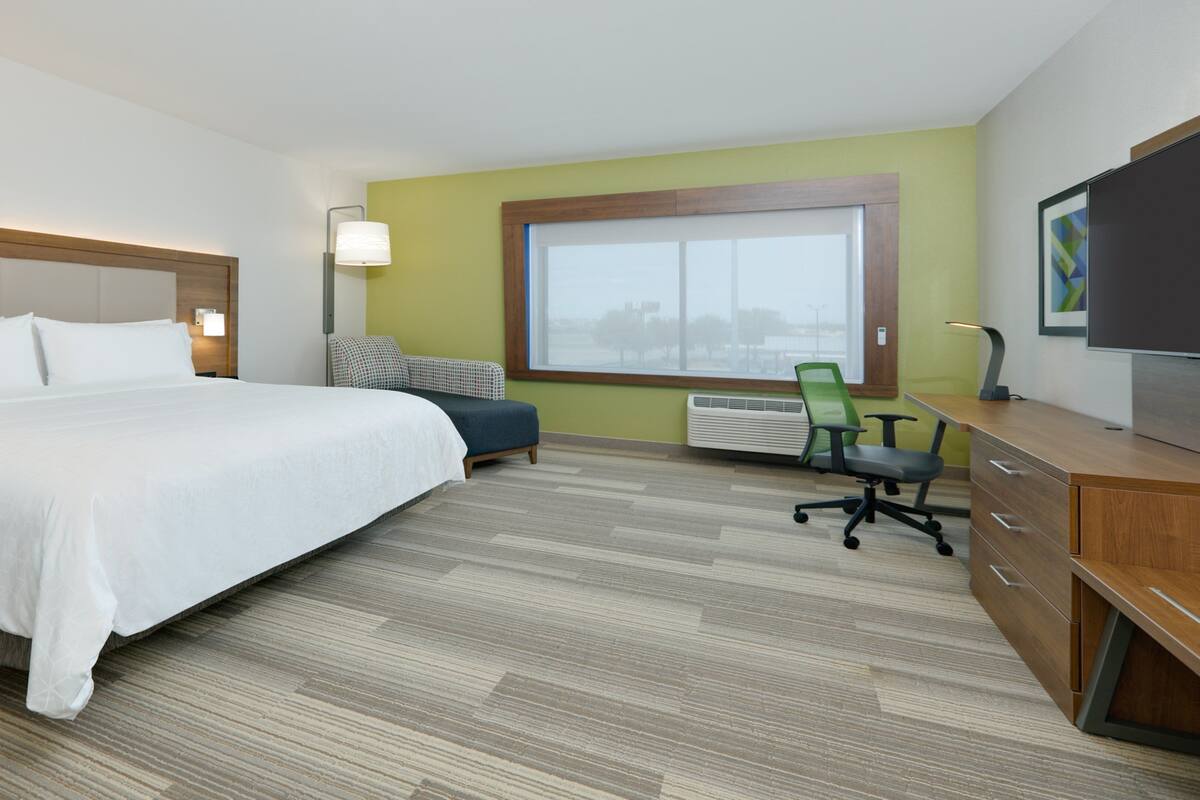 Premium bedding, memory-foam beds, in-room safe, desk