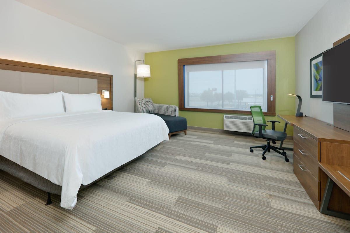Premium bedding, memory foam beds, in-room safe, desk